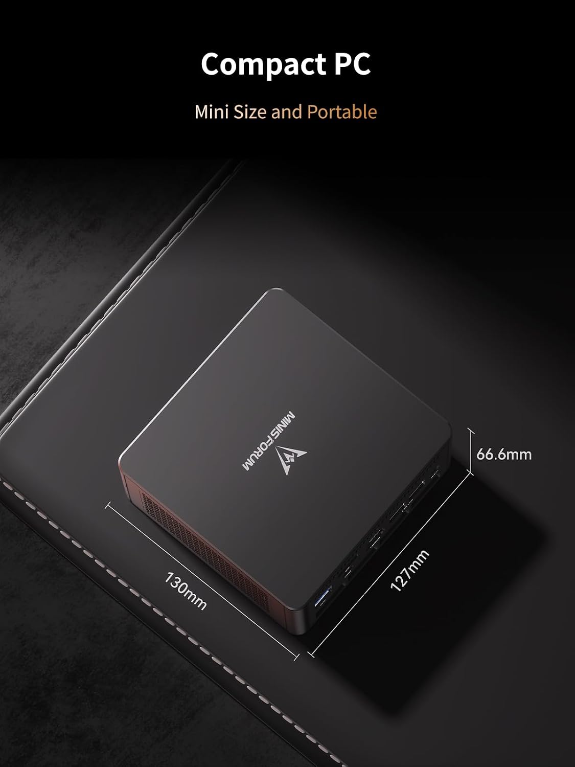Ver especificaciones técnicas y precio actualizado de MINISFORUM UM890 Pro Mini PC con AMD Ryzen 9 8945HS (OCuLink 64Gbps, Dual 2.5GbE LAN) Fotografía técnica oficial de MINISFORUM UM890 Pro Mini PC con AMD Ryzen 9 8945HS (OCuLink 64Gbps, Dual 2.5GbE LAN) - Vista frontal con fondo neutro